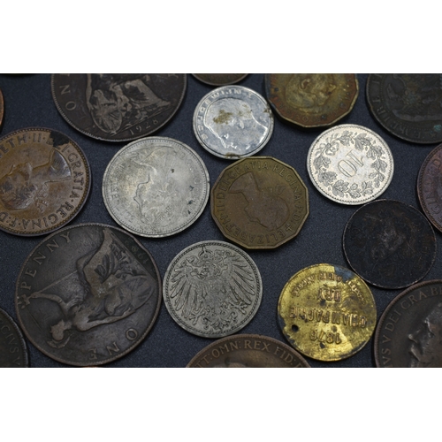 24 - Selection of Worldwide Coinage Approx 600g