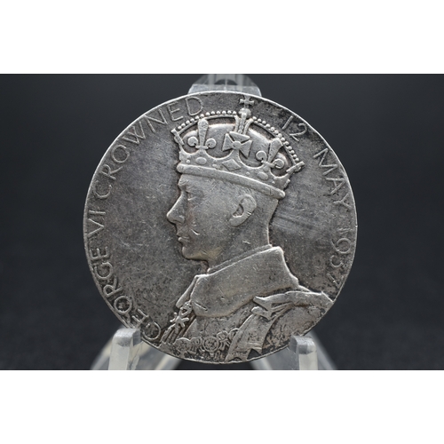 41 - Silver - Medallion - King George VI and Queen Elizabeth Coronation - 1937