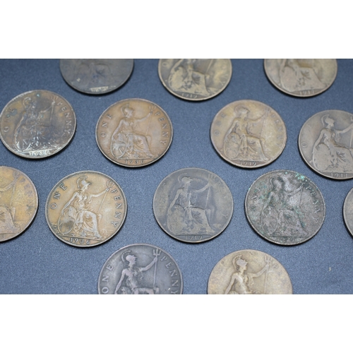 34 - Selection of George V Pennies