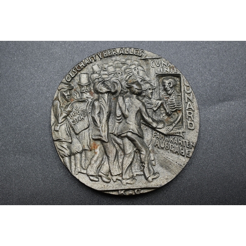 7 - Lusitania WWI Goetz Propaganda Medal (5.5cm)