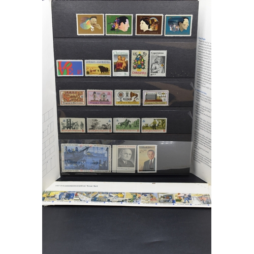 1 - United States Postal Service Souvenir Mint Set - 1973