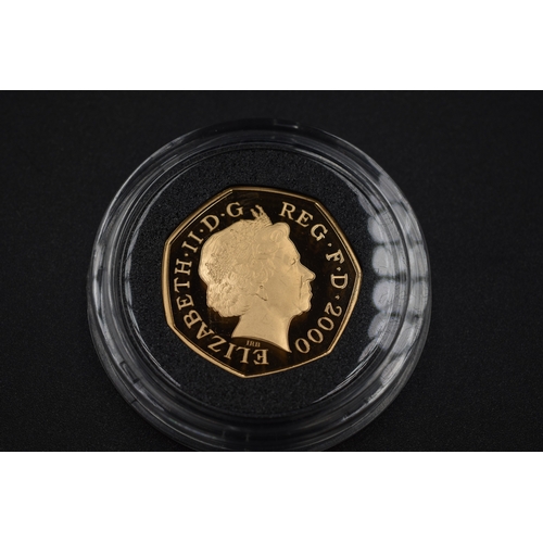 36 - 22ct Gold - Proof British 50p -  Public Libraries - Royal Mint - UK 2000 - (168/2000)  
Complete wit... 