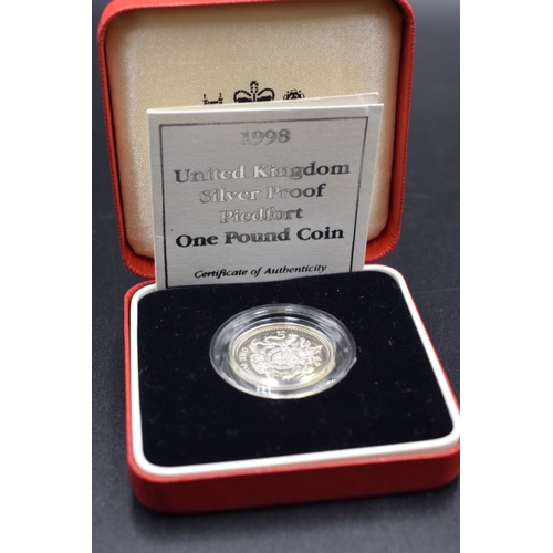 54 - Silver Proof Piedfort - One Pound Coin - 1998 - Complete with COA and Presentation Box