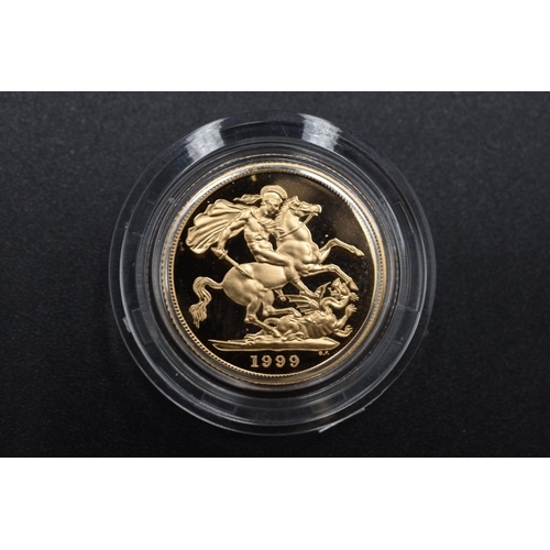 43 - Royal Mint - Gold Proof 22ct Sovereign - 1999 - (7897/10000)
Complete with Presentation Box and COA