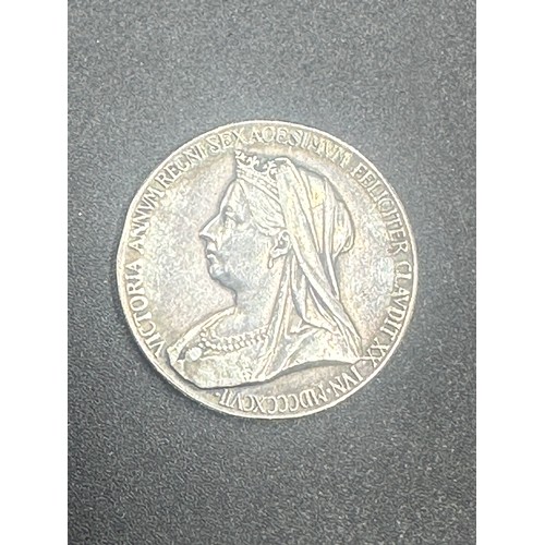 70 - Silver Medallion - Victoria Diamond Jubilee - 1837