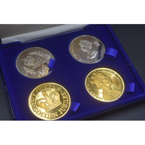 15 - Queen Elizabeth Gold and Silver Jubilee Limited Edition 2002 Commemorative Set - 22ct Gold Plated an... 