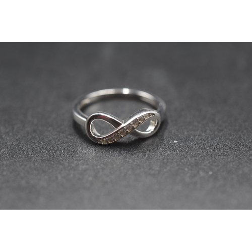 42 - Silver 925 Infinity Ring Size J Complete with Presentation Box