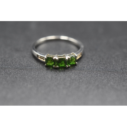 43 - Silver 925 Green Gemstone Ring Size Q Complete with Presentation Box