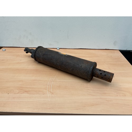 Lot 40        
