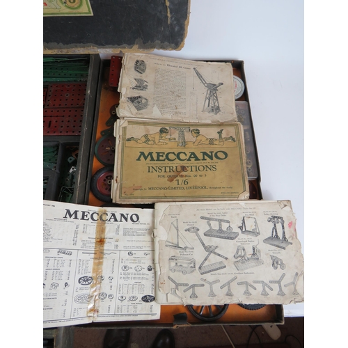 188 - An early Meccano No 5 engineering set with box plus a Meccano No 6 electric motor, C1920. (2). Condi... 