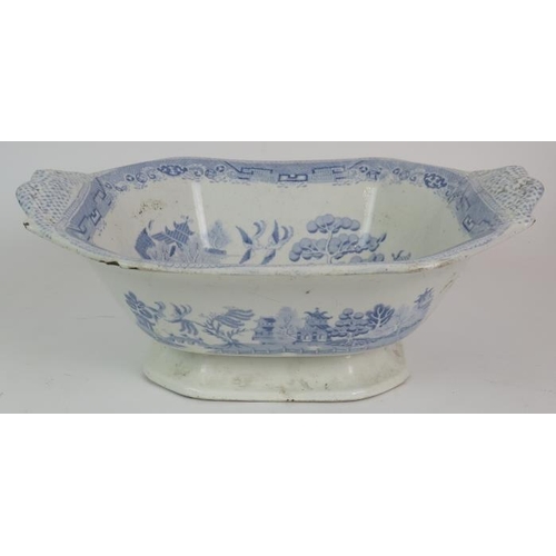 219 - A large blue and white transfer printed Victorian pedestal bowl (26cm diameter) and a similar blue a... 