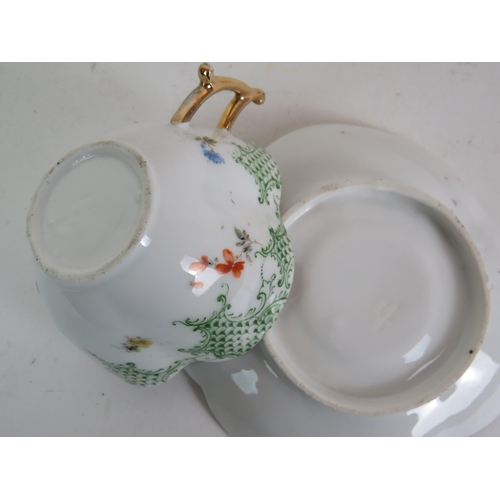 229 - Three graduated Wedgwood purple lustre jugs, a similar footed dish, two Allerton's Gaudy mugs, a lar... 