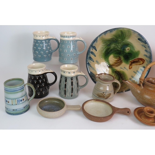 230 - A selection of studio pottery including bowls, mugs, teapot, candlestick etc. (17).
Condition report... 