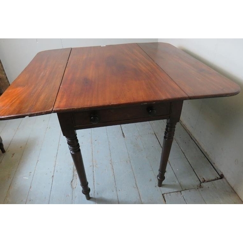 829 - A 19th Century mahogany drop leaf Pembroke table with a single drawer to one end over turned legs.
C... 