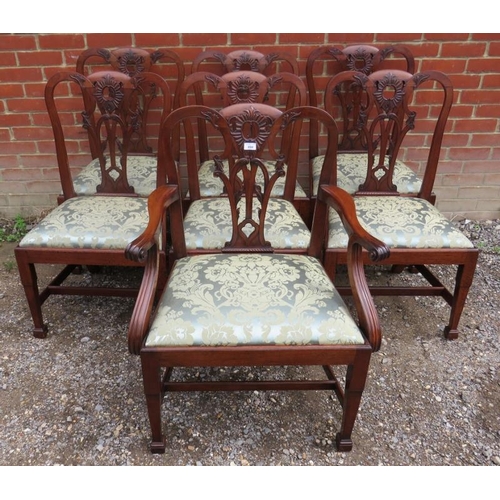 830 - A set of six (5 + 1) fine Victorian mahogany dining chair with acanthus carved & pierced back splats... 