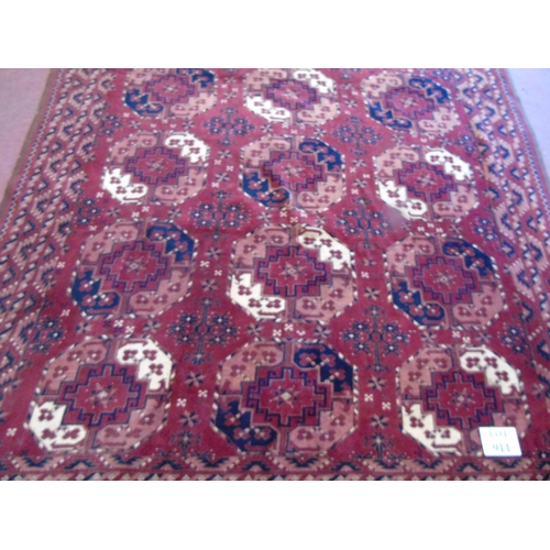 911 - A fine Persian carpet with 21 central repeat motifs surrounded by a fine pattern border. 200cm x 314... 