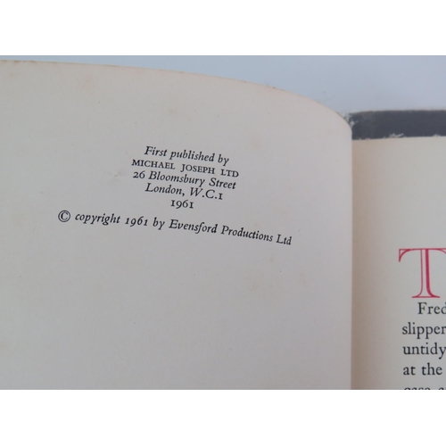 57 - A collection of books by H E Bates including some first editions. (12). Condition report: Various co... 