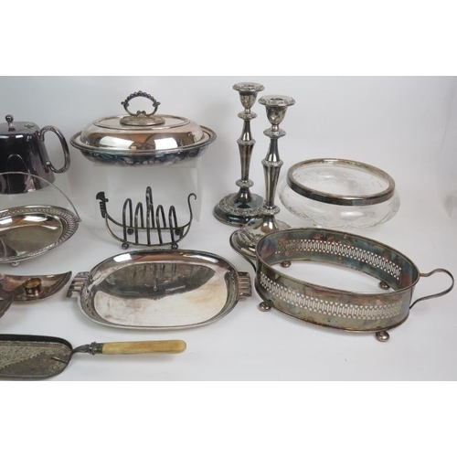 117 - A selection of mainly early 20th Century silver plated items including candlesticks, fruit bowls, se... 