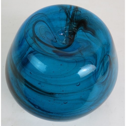 85 - Two antique Chinese porcelain hand decorated dishes both marked to base, plus a blue studio glass bo... 