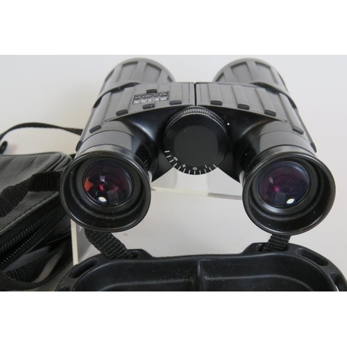 220 - A pair of Zeiss binoculars 10x40 Dialyt short focussing model 9901 with case and box.
Condition repo... 