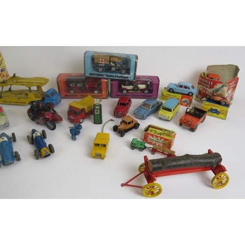 42 - A collection of vintage Diecast toy cars including Dinky, Budgie, Matchbox, Corgi and Benbros. Some ... 