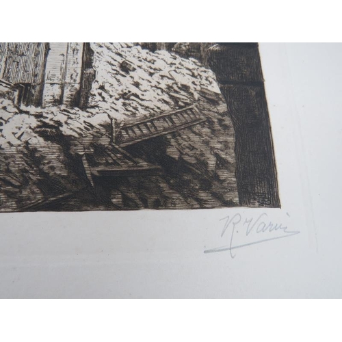 600B - Raoul Varin (1865-1943) - 'Reims en ruines', a folio of 10 pencil signed engravings, c. 1920.
Condit... 