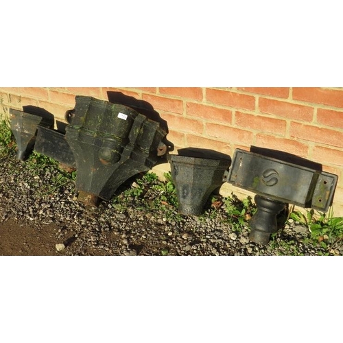 931 - Five assorted antique cast iron hoppers.
Condition report: Good patina, no cracks.
Largest - 41cm hi... 