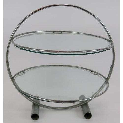 132 - A spherical chrome & glass Art Deco cake stand. Height 31cm. Diameter 28cm.
Condition report: Some c... 