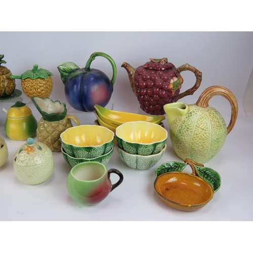 139 - A quantity of Portuguese & Italian ceramics fashioned as various fruits including a tureen and two L... 