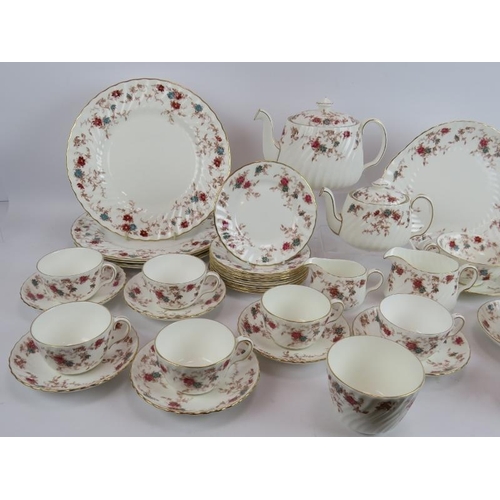 165 - A 47 piece Minton's tea set and part dinner set in ancestral pattern. (47).
Condition report: No iss... 