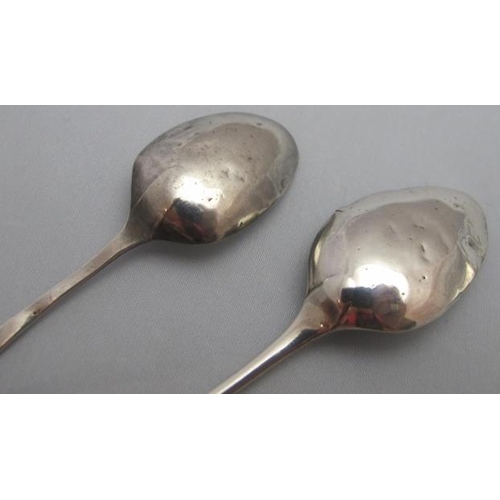 325 - A silver egg spoon, Dublin 1853 and five Georgian silver teaspoons, Edinburgh 1794, London 1796, Lon... 