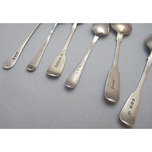 325 - A silver egg spoon, Dublin 1853 and five Georgian silver teaspoons, Edinburgh 1794, London 1796, Lon... 