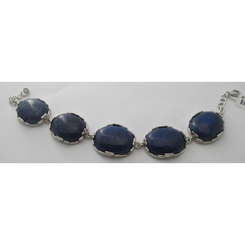 354 - Lapis lazuli bracelet, 7.5