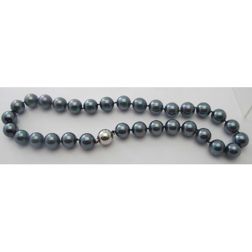 361 - Shell pearl necklace, large 13mm round high lustre pearls of even size, magnetic clasp, 20