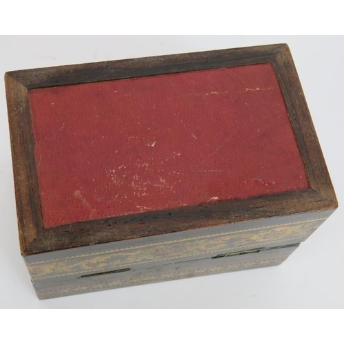 41 - A 19th century Tunbridge Ware rosewood box with floral panel to lid & velvet lining. 12cm x 7.5cm x ... 