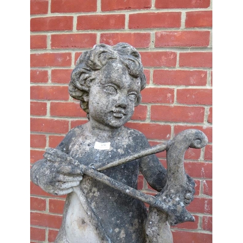 870 - A nicely weathered reconstituted garden ornament in the form of cupid.
Condition report: No issues.
... 