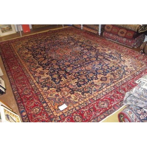 906 - A fantastic (signed) Birjand carpet with a central eight point flower motif and depicting birds. 3.7... 