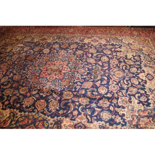 906 - A fantastic (signed) Birjand carpet with a central eight point flower motif and depicting birds. 3.7... 