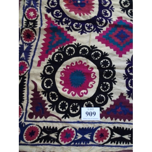 909 - Uzbek Suzani embroidered and decorative tribal textile made in central Asian countries. 185x1.80.
Co... 