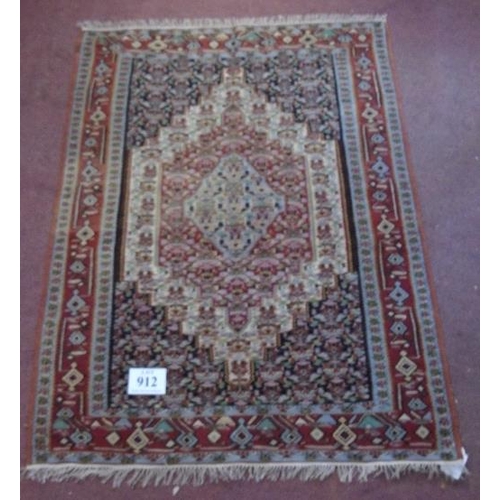 912 - A Qashqai Kelim rug, 1.50x1.20.
Condition report: Very fine work and in excellent condition and good... 