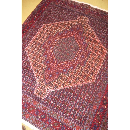 921 - A Senneh rug North West of Iran (former persia). 150 x 128