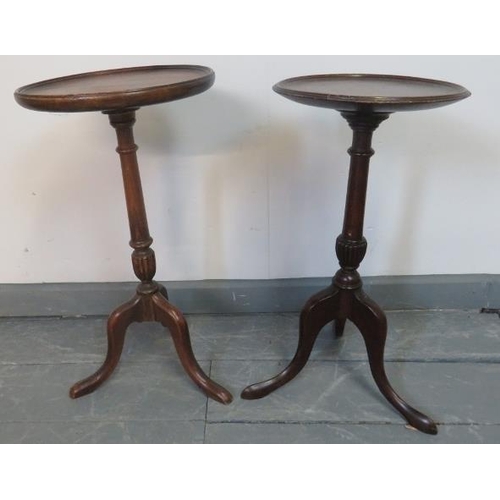 800 - Two small tripod wine tables in the Regency taste, one in mahogany, the other in oak.
Condition repo... 