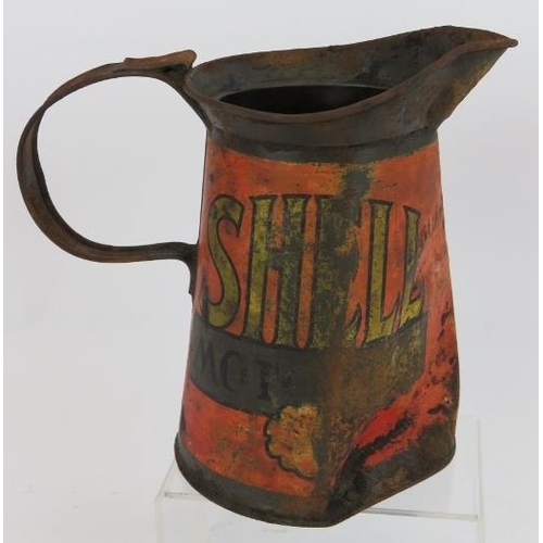 170 - A vintage Shell motor oil quart jug circa 1930 with lead excise measure seal. Height 18cm.
Condition... 