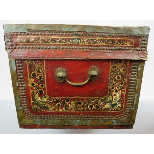 28 - A fine quality Chinese export painted leather trunk, 18th century and later. Hand decorated panels w... 