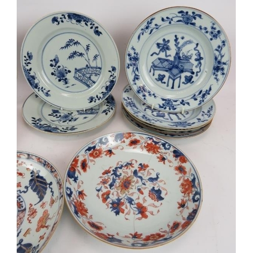 52 - 19 various 18th century Chinese porcelain plates decorated in blue & white or Imari colours, plus th... 