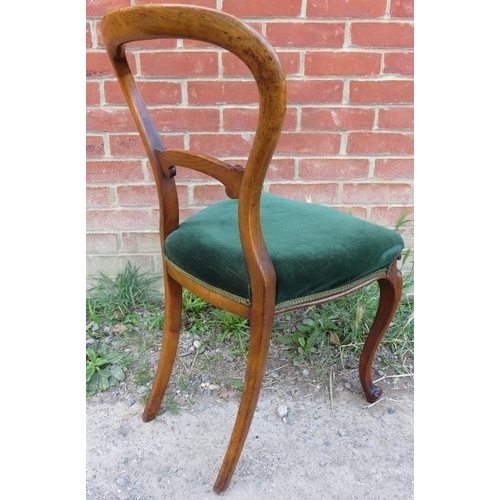 758 - A set of ten Victorian walnut balloon back dining chairs, with acanthus carved backrests, upholstere... 