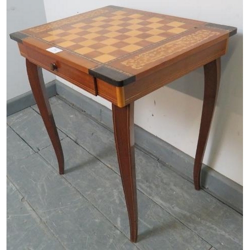 864 - A vintage Sorrento ware inlaid chess table with single drawer. 
Condition report: Some cracking to l... 