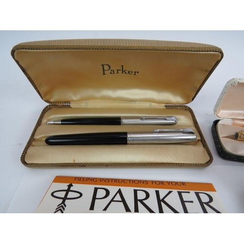 115D - Five boxed Parker fountain and ball pens including a Parker 51 and seven other Parker fountain pens,... 