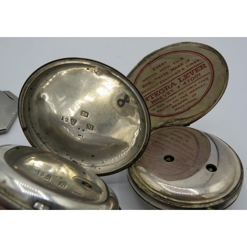 389 - A 'Railway Timekeeper' integral lever specially examined, silver cased pocket watch, Chester 1895, t... 