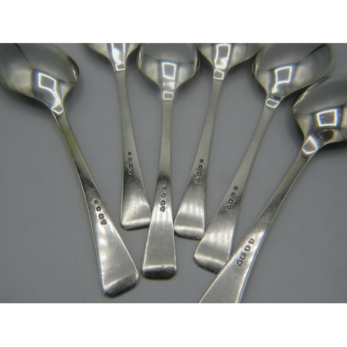 475 - A set of six soup spoons, London 1937. Approx weight 10.4 troy oz/326 grams.
Condition report: Sligh... 